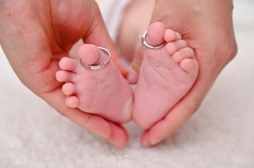 兴化几个月宝宝可以枕枕头